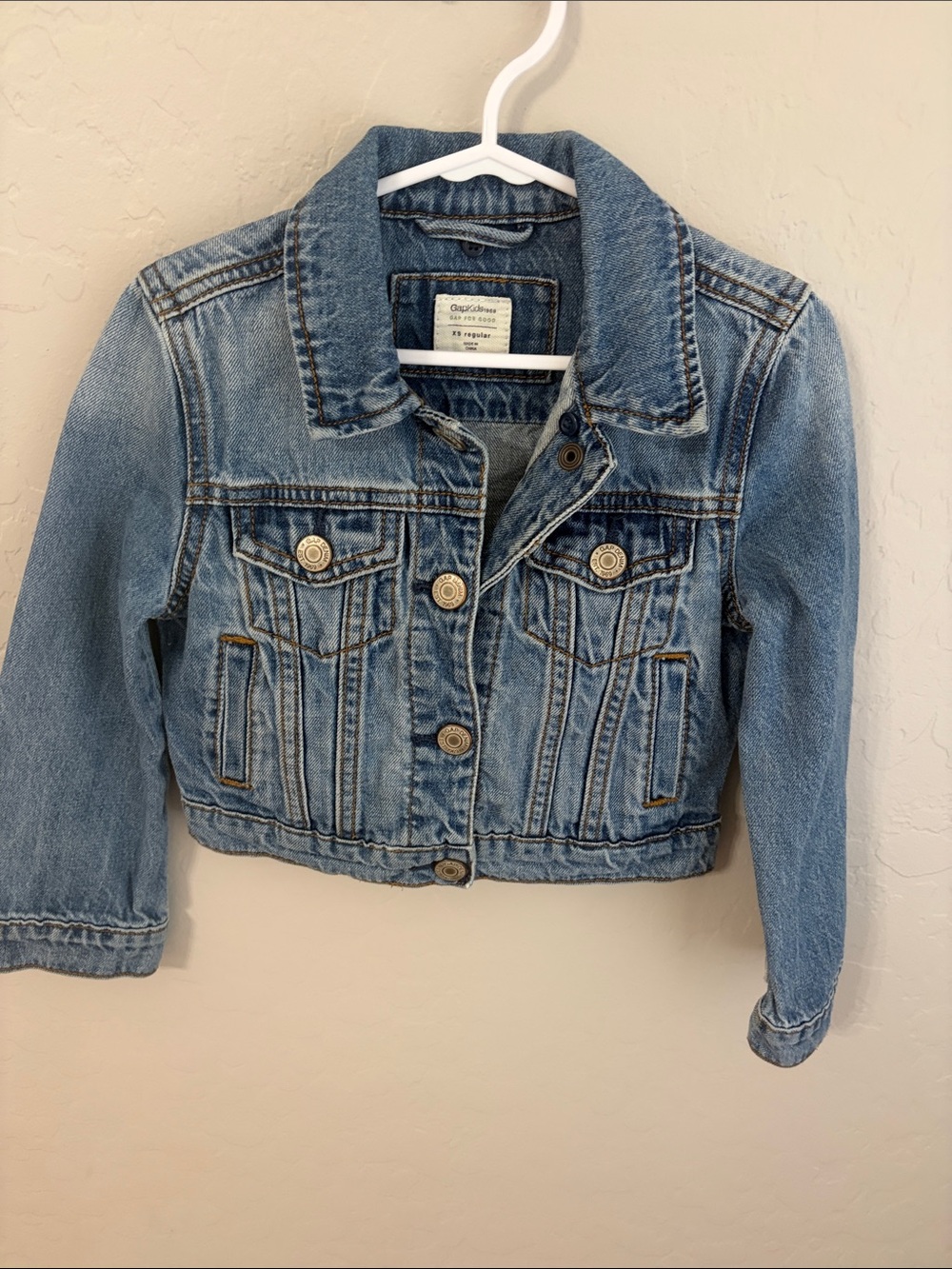 GAP kids Faded Blue Cropped Denim Jacket for Kids